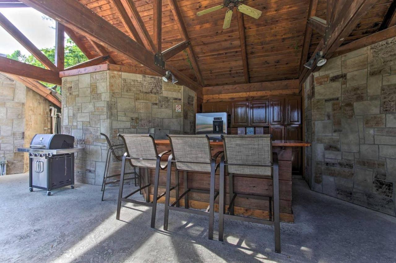 Newly Renovated Perfect 2 Bedroom W Indoor Jacuzzies, Hot Tub, Pool, Sauna, Golf! Pigeon Forge Exterior photo