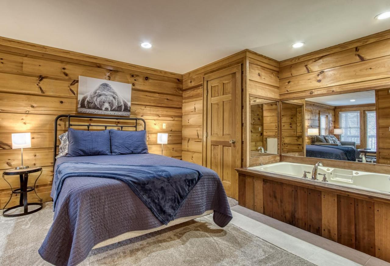 Newly Renovated Perfect 2 Bedroom W Indoor Jacuzzies, Hot Tub, Pool, Sauna, Golf! Pigeon Forge Exterior photo