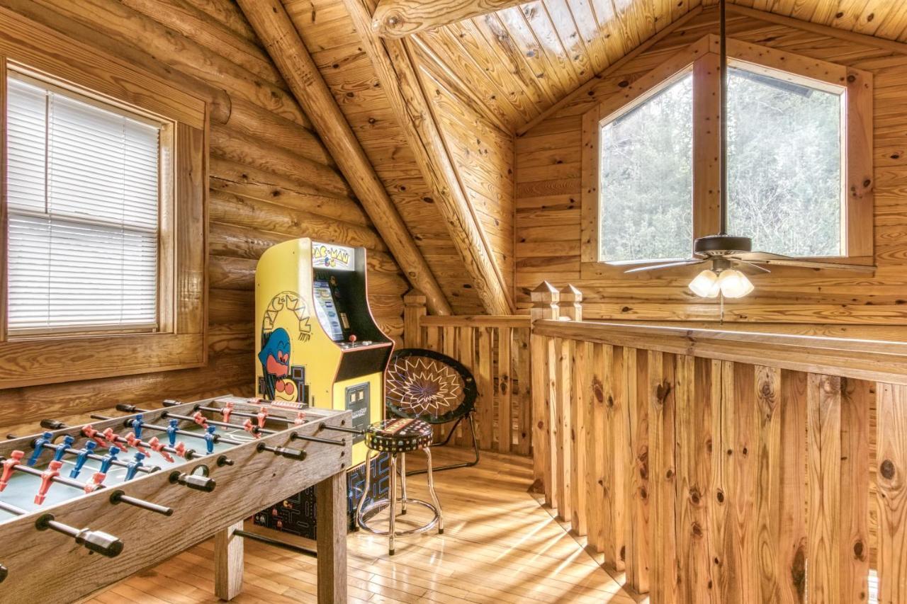Newly Renovated Perfect 2 Bedroom W Indoor Jacuzzies, Hot Tub, Pool, Sauna, Golf! Pigeon Forge Exterior photo